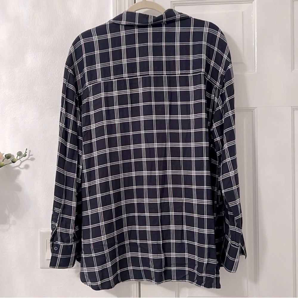 Treasure & Bond Plaid Boyfriend Button Down Shirt Blue 2X - Picture 3 of 8